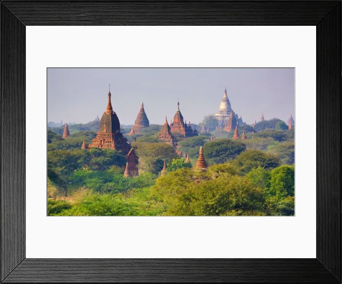 Framed Print : Temples and pagodas on the Plain of Bagan, Myanmar Framed Print : Temples and pagodas on the Plain of Bagan, Myanmar