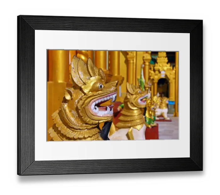 Framed Print : Statue at the Shwedagon Pagoda, Yangon, Myanmar Framed Print : Statue at the Shwedagon Pagoda, Yangon, Myanmar