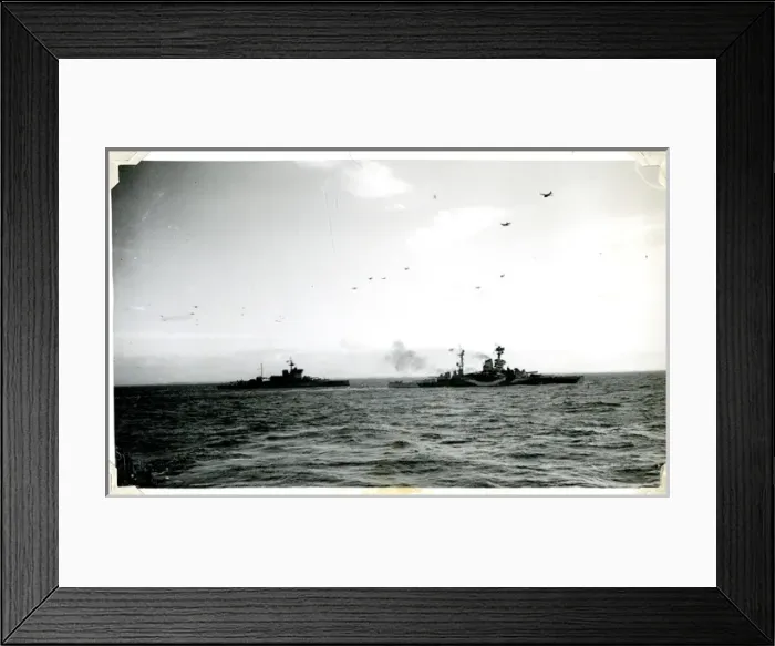 Framed Print : D-Day ships and airborne troops, WW2 Framed Print : D-Day ships and airborne troops, WW2