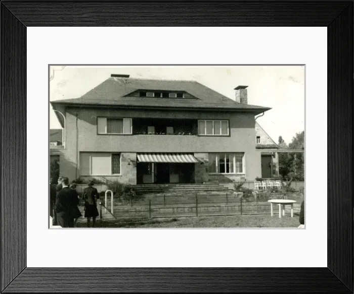 Framed Print : Admiral Sir Harold Burrough, Minden, Germany, WW2 Framed Print : Admiral Sir Harold Burrough, Minden, Germany, WW2