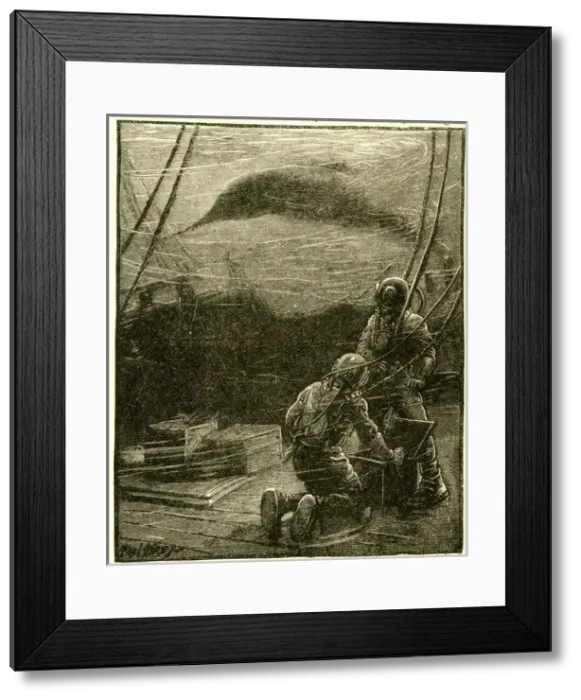 Framed Print : Deep sea divers at work underwater Framed Print : Deep sea divers at work underwater