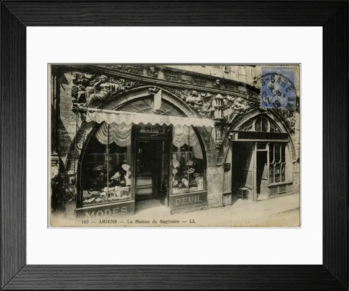 Framed Print : Amiens, France - La Maison du Sagittaire - Ladys Milliner