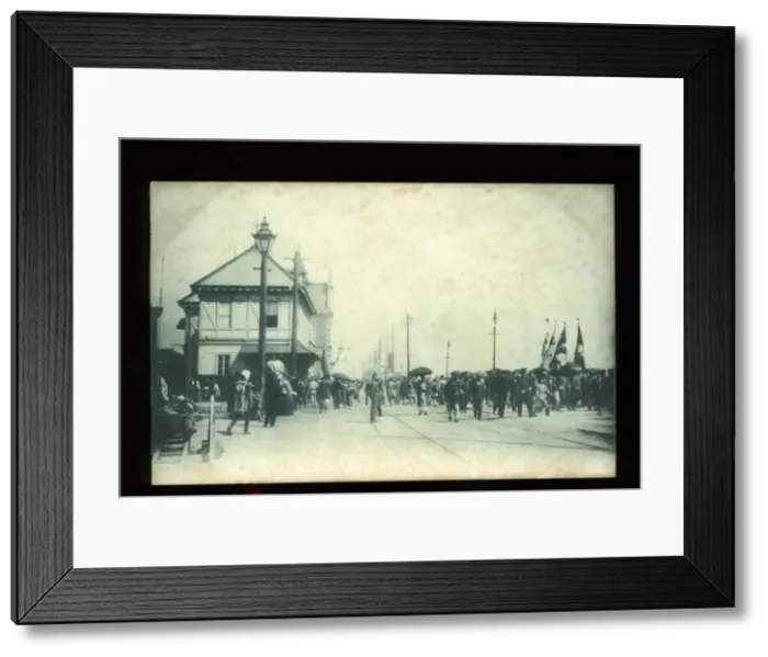 Framed Print : Street scene in Yokohama, Japan Framed Print : Street scene in Yokohama, Japan