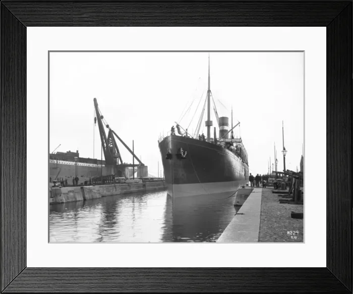 Framed Print : Harland & Wolff Collection - National Museums NI Framed Print : Harland & Wolff Collection - National Museums NI