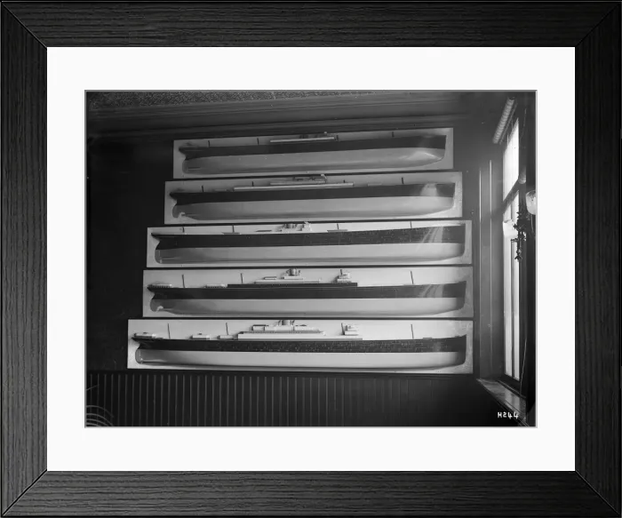 Framed Print : Harland & Wolff Collection - National Museums NI Framed Print : Harland & Wolff Collection - National Museums NI