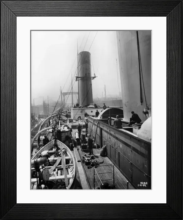 Framed Print : Harland & Wolff Collection - National Museums NI Framed Print : Harland & Wolff Collection - National Museums NI