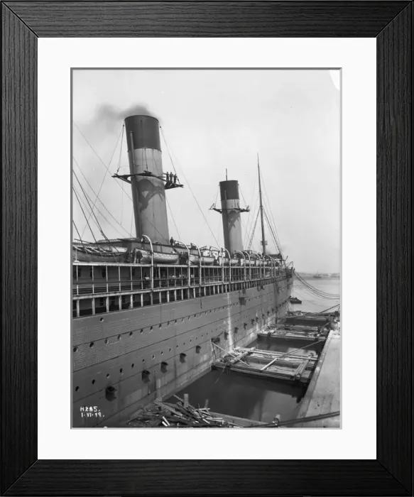 Framed Print : Harland & Wolff Collection - National Museums NI Framed Print : Harland & Wolff Collection - National Museums NI