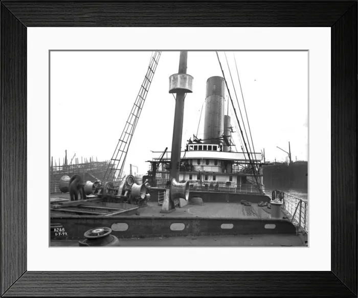 Framed Print : Harland & Wolff Collection - National Museums NI Framed Print : Harland & Wolff Collection - National Museums NI