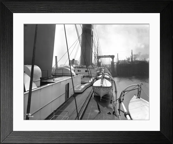 Framed Print : Harland & Wolff Collection - National Museums NI Framed Print : Harland & Wolff Collection - National Museums NI