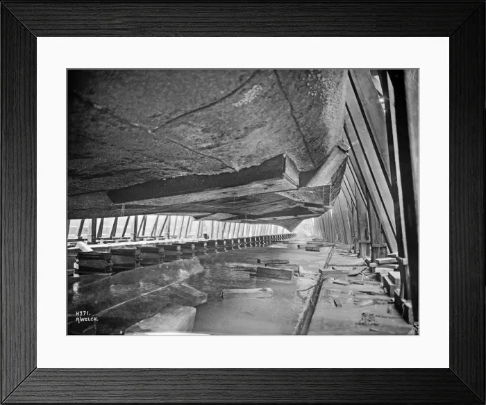 Framed Print : Harland & Wolff Collection - National Museums NI Framed Print : Harland & Wolff Collection - National Museums NI
