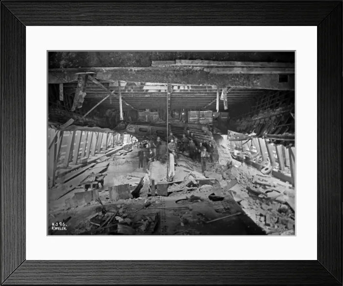 Framed Print : Harland & Wolff Collection - National Museums NI Framed Print : Harland & Wolff Collection - National Museums NI