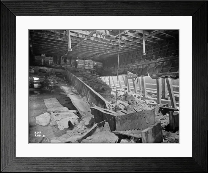 Framed Print : Harland & Wolff Collection - National Museums NI Framed Print : Harland & Wolff Collection - National Museums NI