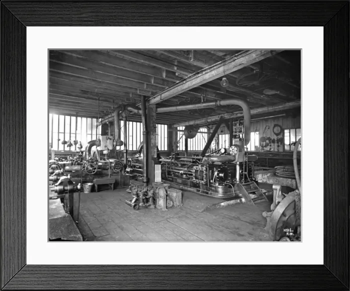 Framed Print : Harland & Wolff Collection - National Museums NI Framed Print : Harland & Wolff Collection - National Museums NI