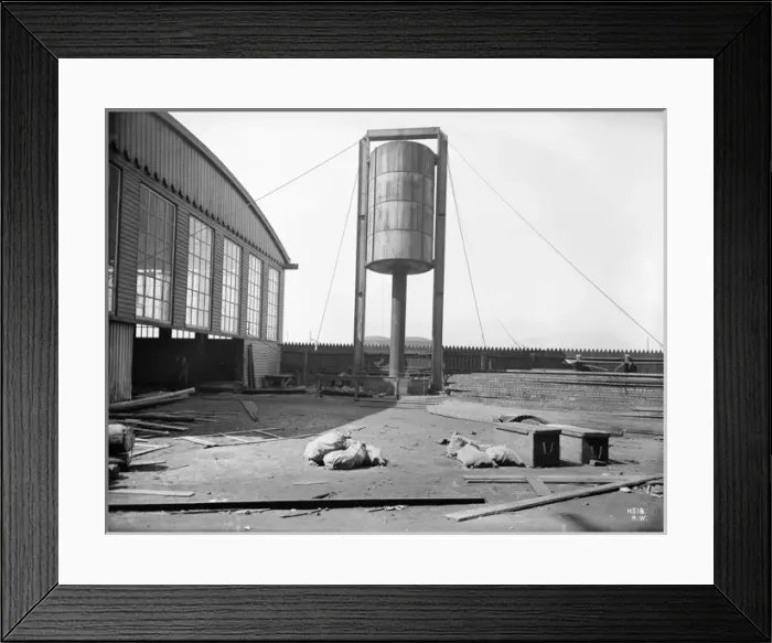 Framed Print : Harland & Wolff Collection - National Museums NI Framed Print : Harland & Wolff Collection - National Museums NI