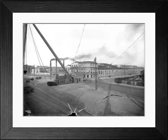 Framed Print : Harland & Wolff Collection - National Museums NI Framed Print : Harland & Wolff Collection - National Museums NI