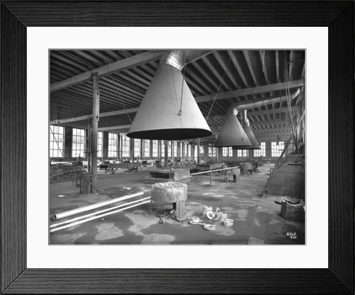 Framed Print : Harland & Wolff Collection - National Museums NI Framed Print : Harland & Wolff Collection - National Museums NI