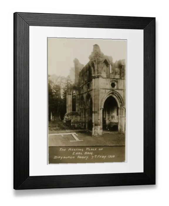 Framed Print : The resting place of Earl Haig at Dryburgh Abbey Framed Print : The resting place of Earl Haig at Dryburgh Abbey