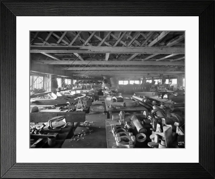 Framed Print : Harland & Wolff Collection - National Museums NI Framed Print : Harland & Wolff Collection - National Museums NI