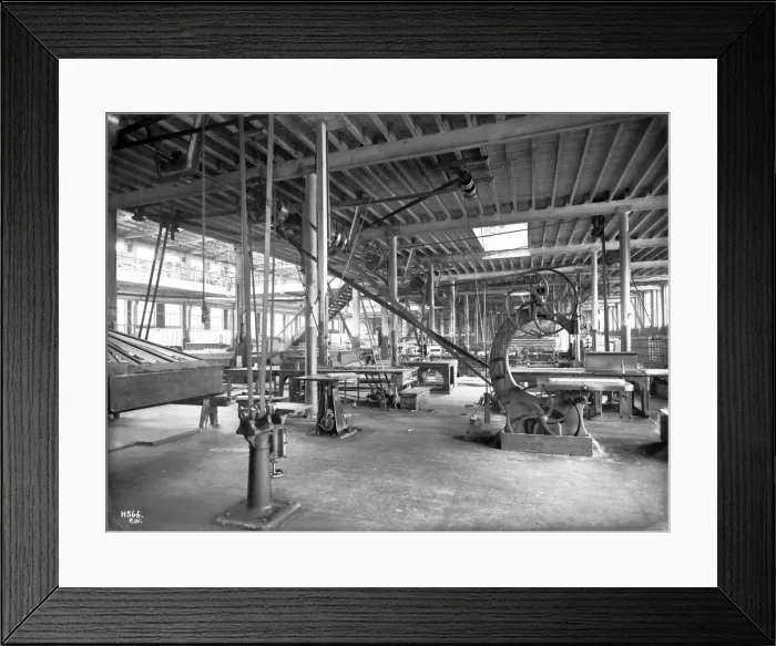 Framed Print : Harland & Wolff Collection - National Museums NI Framed Print : Harland & Wolff Collection - National Museums NI