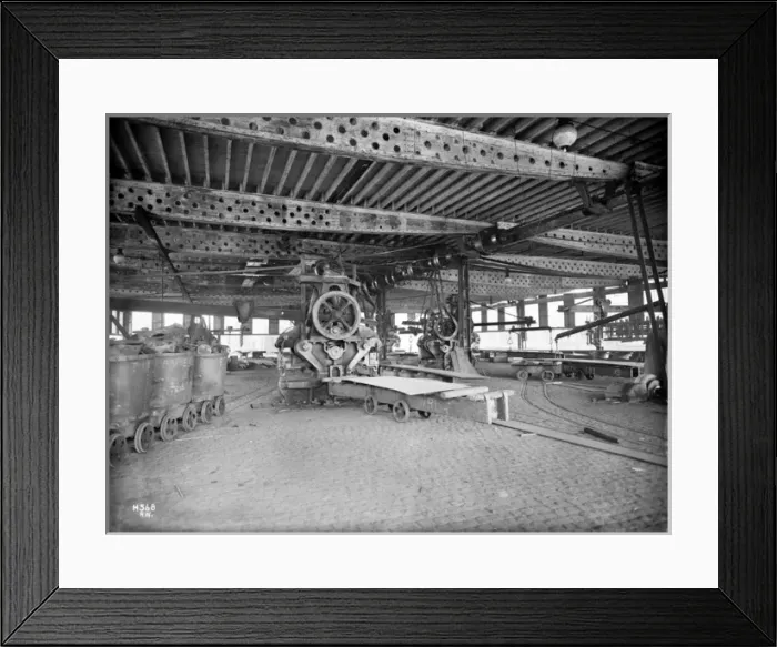 Framed Print : Harland & Wolff Collection - National Museums NI Framed Print : Harland & Wolff Collection - National Museums NI