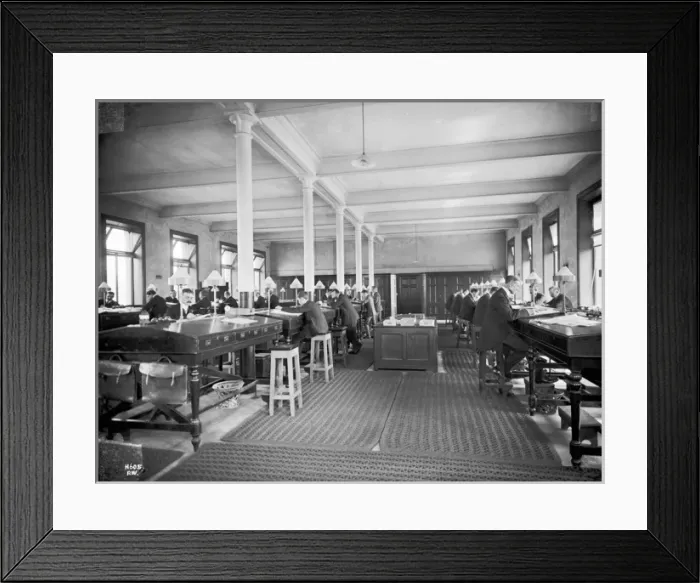 Framed Print : Harland & Wolff Collection - National Museums NI Framed Print : Harland & Wolff Collection - National Museums NI