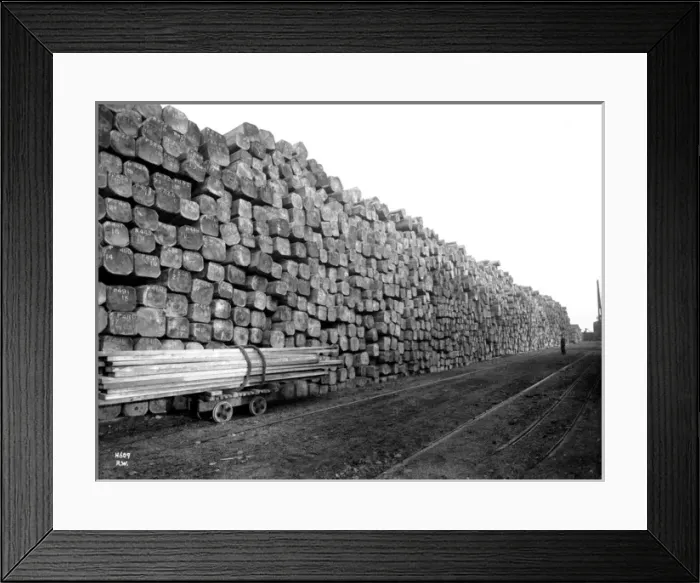 Framed Print : Harland & Wolff Collection - National Museums NI Framed Print : Harland & Wolff Collection - National Museums NI