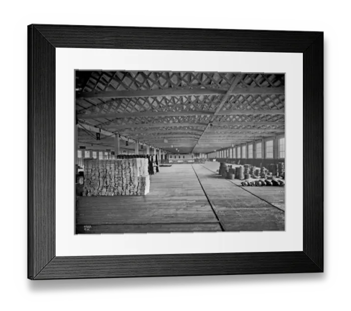Framed Print : Harland & Wolff Collection - National Museums NI Framed Print : Harland & Wolff Collection - National Museums NI