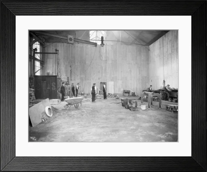 Framed Print : Harland & Wolff Collection - National Museums NI Framed Print : Harland & Wolff Collection - National Museums NI