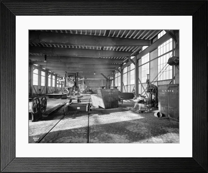 Framed Print : Harland & Wolff Collection - National Museums NI Framed Print : Harland & Wolff Collection - National Museums NI