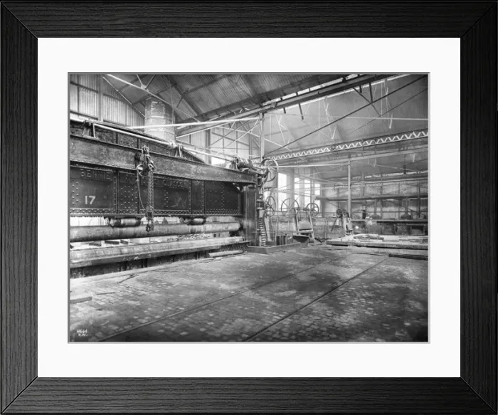 Framed Print : Harland & Wolff Collection - National Museums NI Framed Print : Harland & Wolff Collection - National Museums NI