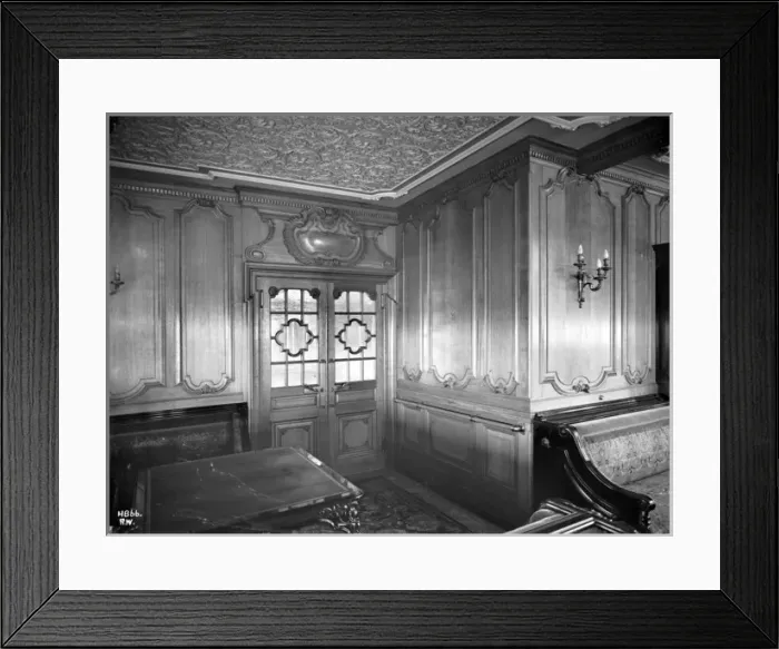 Framed Print : Harland & Wolff Collection - National Museums NI Framed Print : Harland & Wolff Collection - National Museums NI