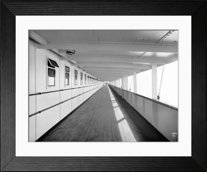 Framed Print : Harland & Wolff Collection - National Museums NI Framed Print : Harland & Wolff Collection - National Museums NI