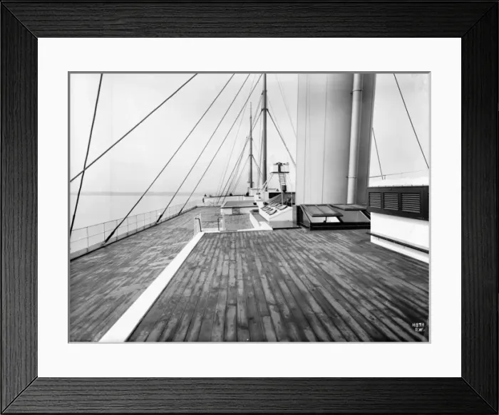 Framed Print : Harland & Wolff Collection - National Museums NI Framed Print : Harland & Wolff Collection - National Museums NI