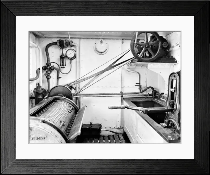 Framed Print : Harland & Wolff Collection - National Museums NI Framed Print : Harland & Wolff Collection - National Museums NI