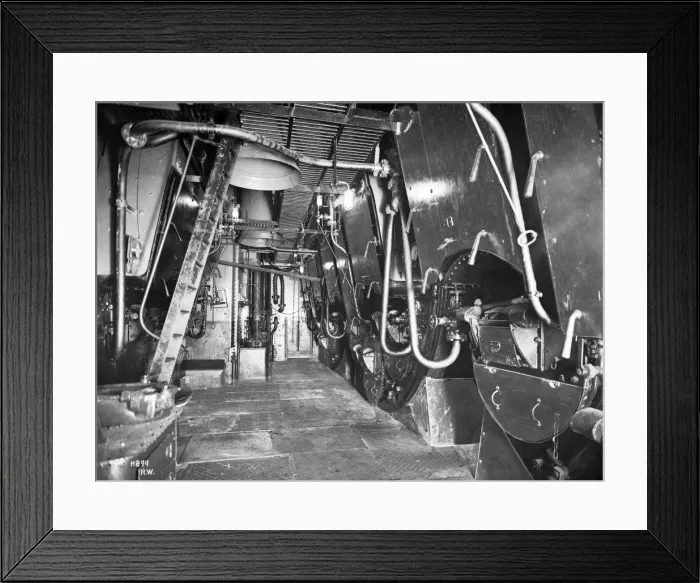 Framed Print : Harland & Wolff Collection - National Museums NI Framed Print : Harland & Wolff Collection - National Museums NI