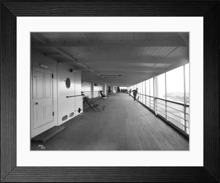 Framed Print : Harland & Wolff Collection - National Museums NI Framed Print : Harland & Wolff Collection - National Museums NI