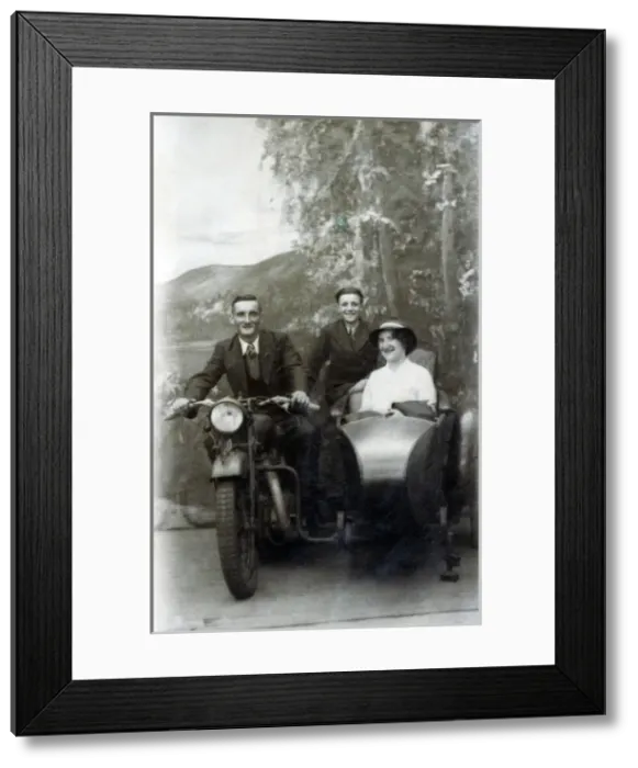 Framed Print : Family on a 1929 Coventry Eagle motorcyle & sidecar Framed Print : Family on a 1929 Coventry Eagle motorcyle & sidecar