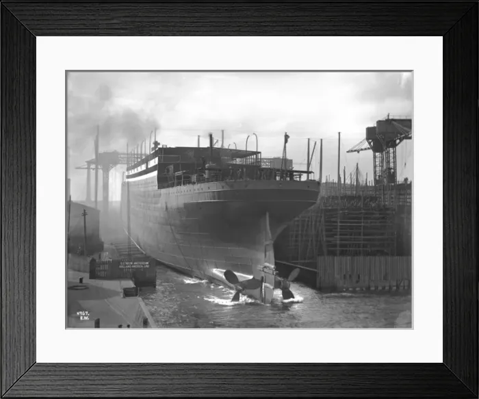 Framed Print : Harland & Wolff Collection - National Museums NI Framed Print : Harland & Wolff Collection - National Museums NI