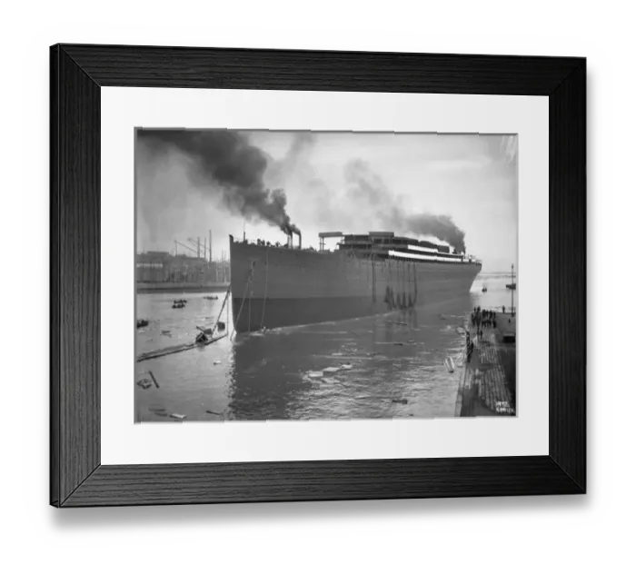 Framed Print : Harland & Wolff Collection - National Museums NI Framed Print : Harland & Wolff Collection - National Museums NI