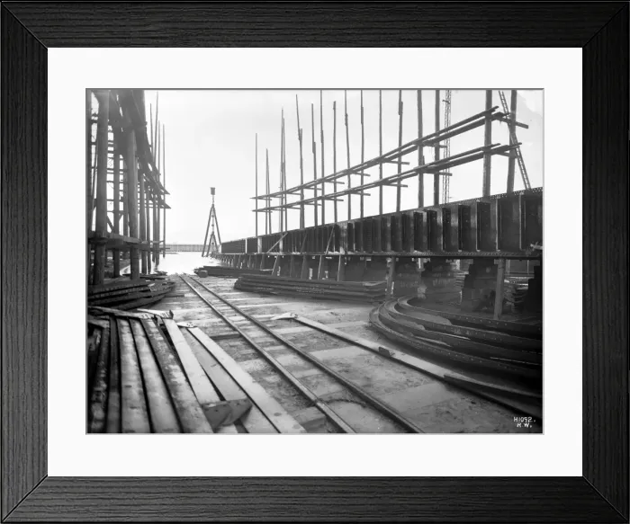 Framed Print : Harland & Wolff Collection - National Museums NI Framed Print : Harland & Wolff Collection - National Museums NI