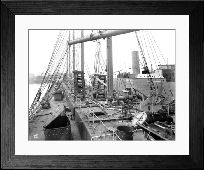 Framed Print : Harland & Wolff Collection - National Museums NI Framed Print : Harland & Wolff Collection - National Museums NI