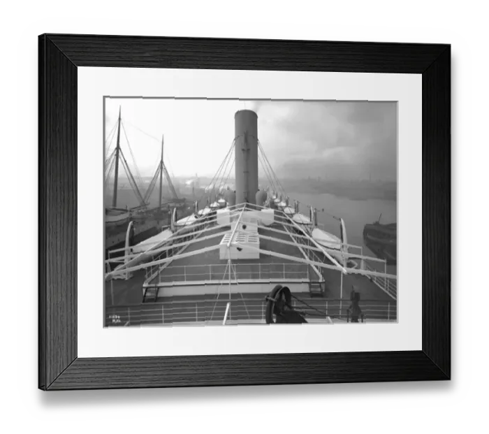 Framed Print : Harland & Wolff Collection - National Museums NI Framed Print : Harland & Wolff Collection - National Museums NI
