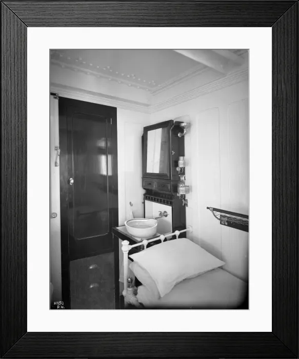 Framed Print : Harland & Wolff Collection - National Museums NI Framed Print : Harland & Wolff Collection - National Museums NI