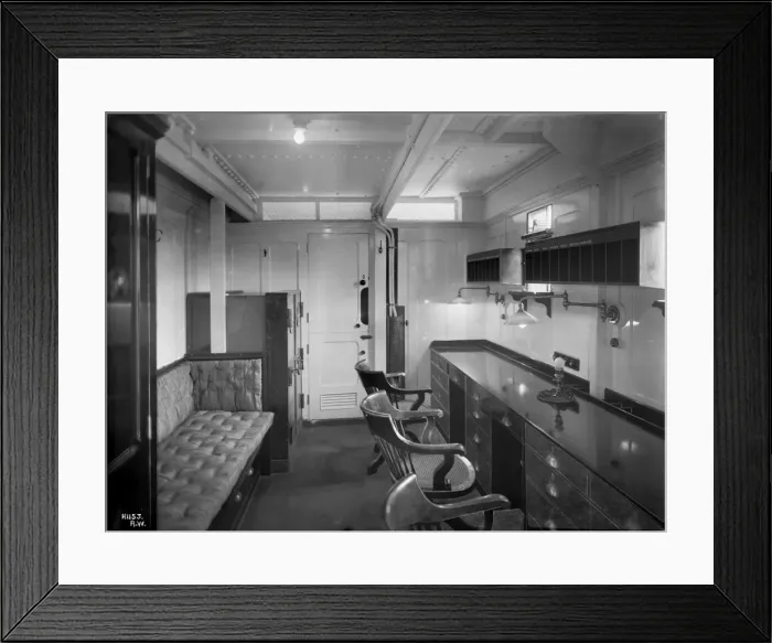 Framed Print : Harland & Wolff Collection - National Museums NI Framed Print : Harland & Wolff Collection - National Museums NI