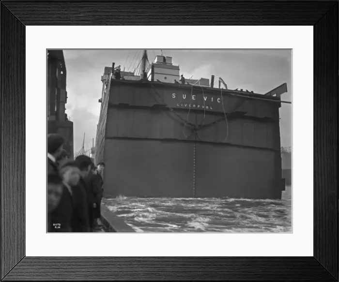 Framed Print : Harland & Wolff Collection - National Museums NI Framed Print : Harland & Wolff Collection - National Museums NI