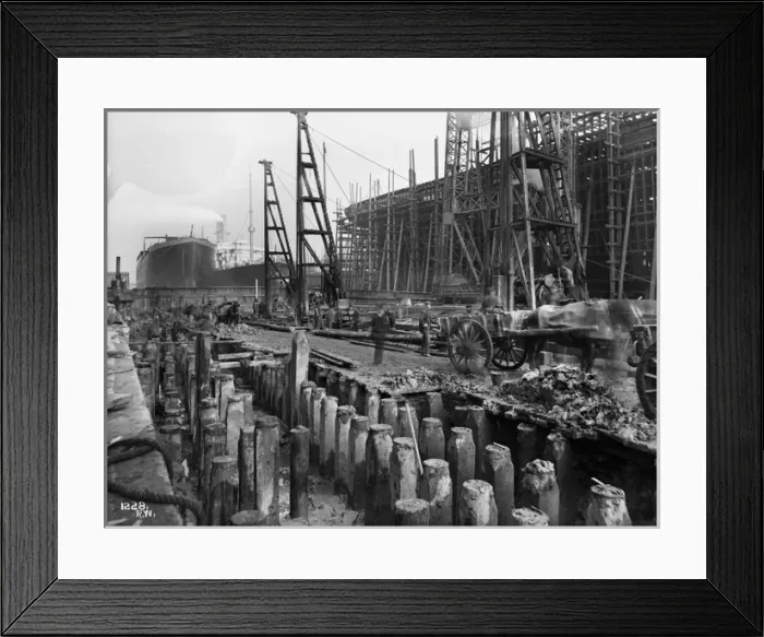 Framed Print : Harland & Wolff Collection - National Museums NI Framed Print : Harland & Wolff Collection - National Museums NI