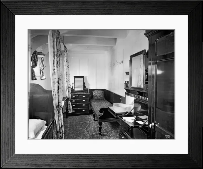 Framed Print : Harland & Wolff Collection - National Museums NI Framed Print : Harland & Wolff Collection - National Museums NI