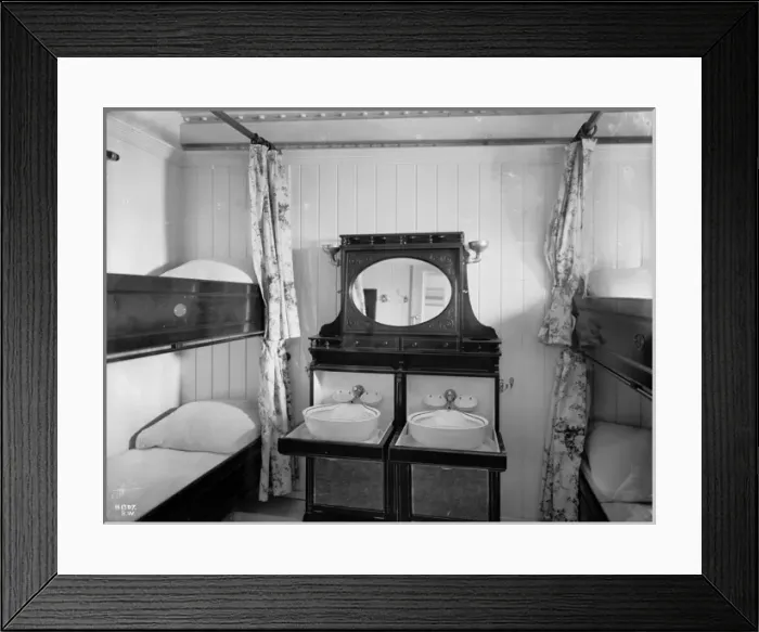 Framed Print : Harland & Wolff Collection - National Museums NI Framed Print : Harland & Wolff Collection - National Museums NI