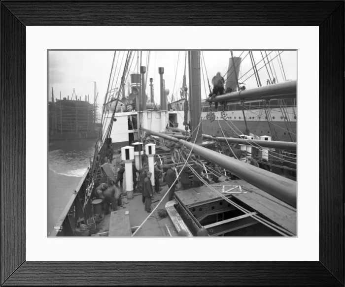 Framed Print : Harland & Wolff Collection - National Museums NI Framed Print : Harland & Wolff Collection - National Museums NI