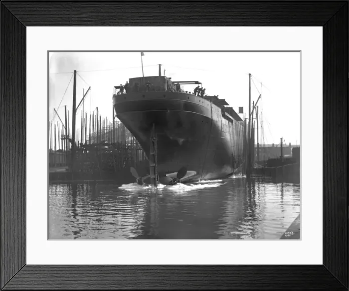 Framed Print : Harland & Wolff Collection - National Museums NI Framed Print : Harland & Wolff Collection - National Museums NI